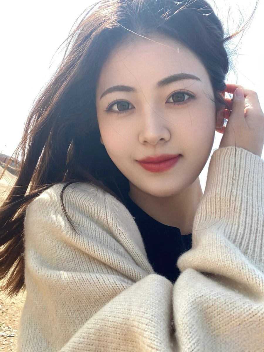 分享推上迷人的少妇[100P]